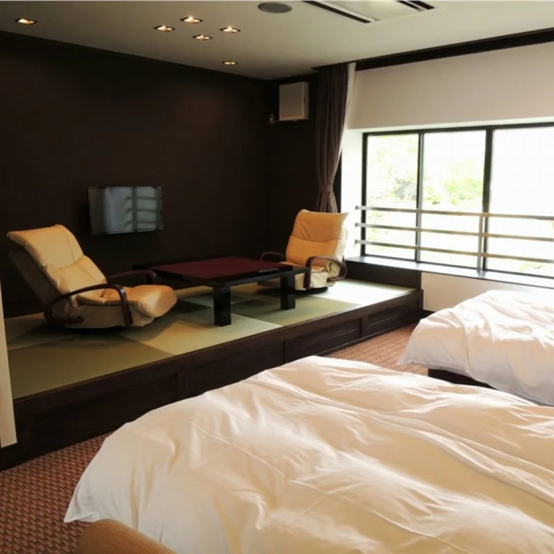 Hotel Silk Onsen Yamabiko