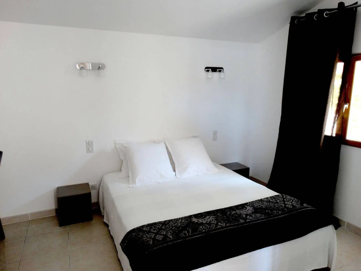 Le Mas des Amandiers