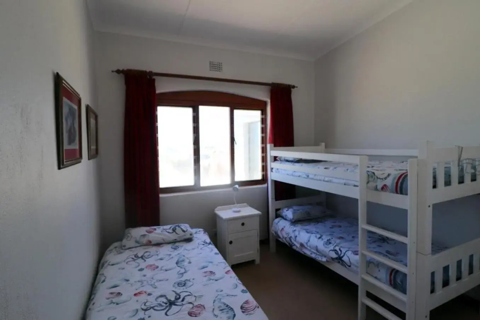 Naude House in Struisbaai