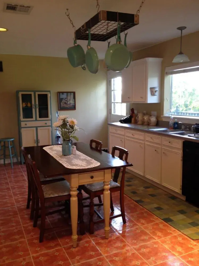 Honey Farm Bed & Breakfast