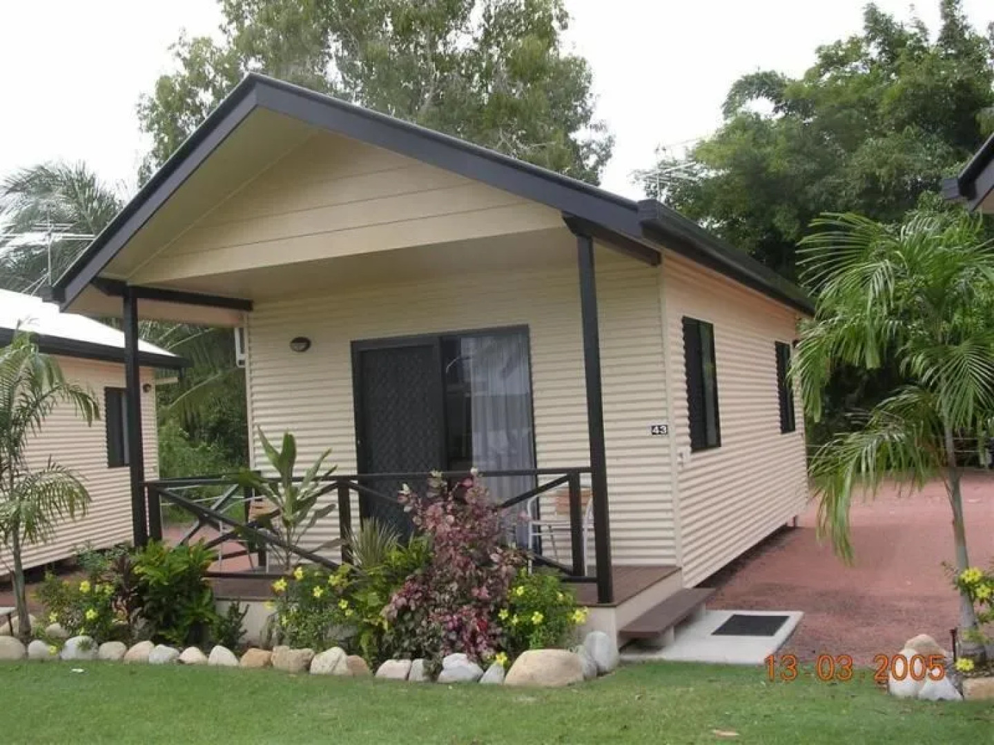 Hinchinbrook Marine Cove Resort