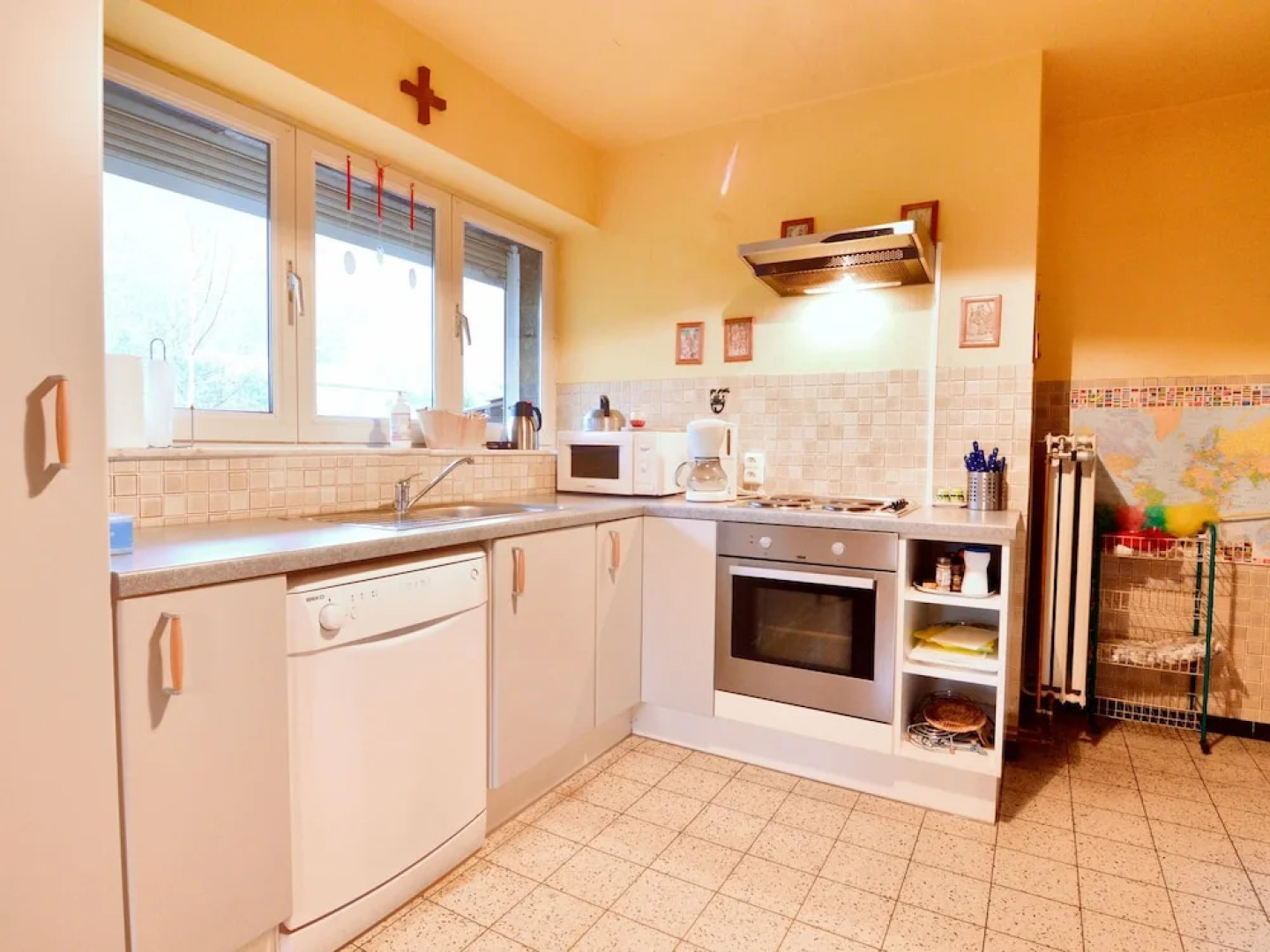 Modern Holiday Home in Yvoir With Garden