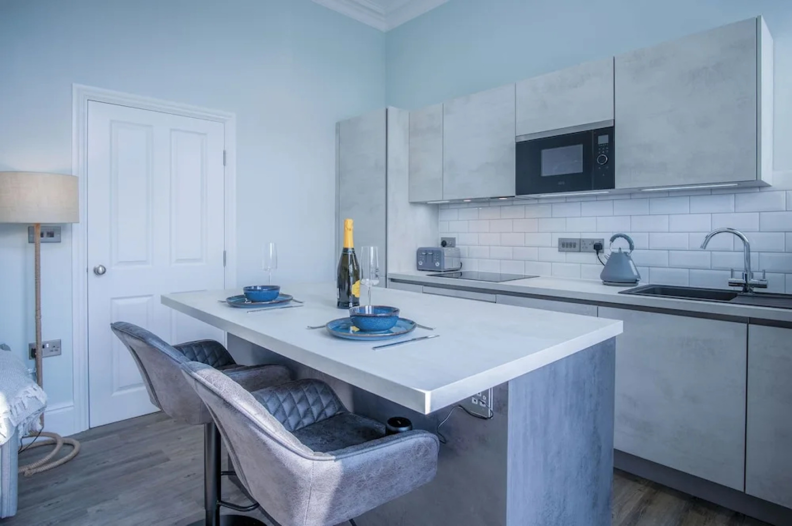 No. 6 Croft House - 1 Bedroom Apartment - Tenby