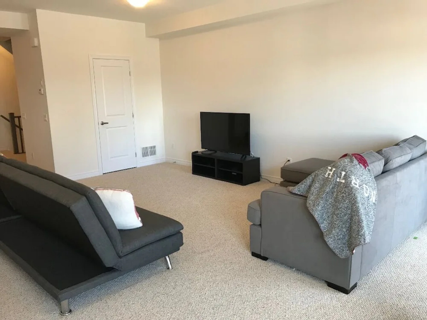 Extravagant Brand New Town House