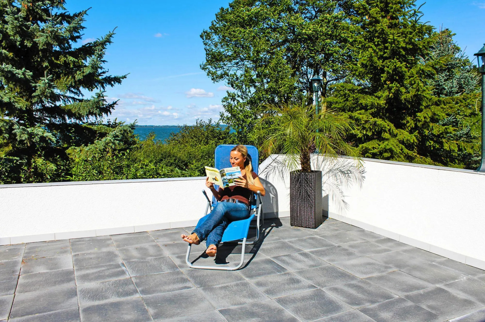 Row house lake view, Sommersdorf