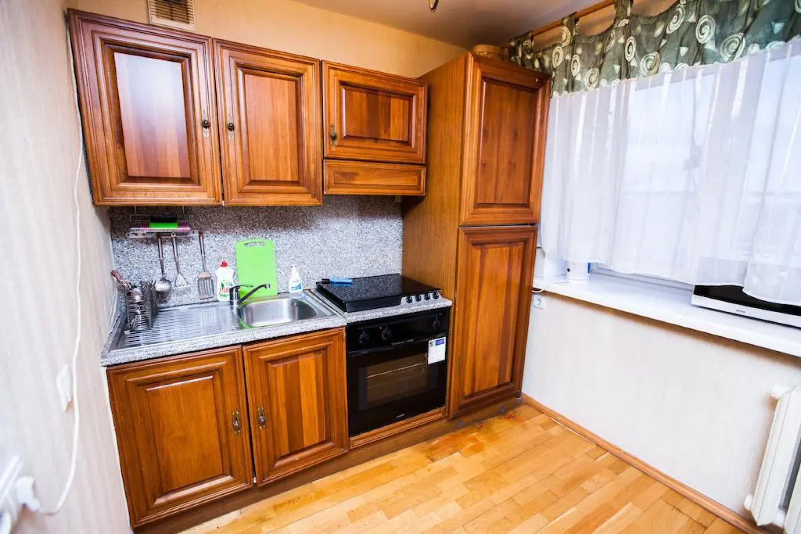 Home Sutki Apartments