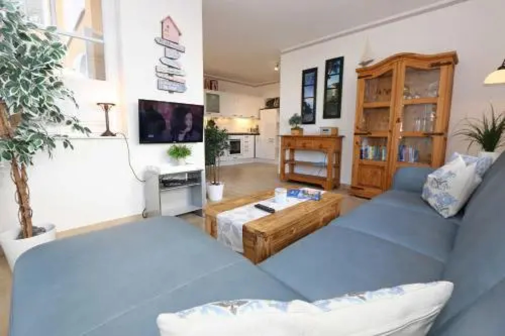 Kurparkresidenz Baabe - Ferienwohnung Meeresgarten mit Terrasse