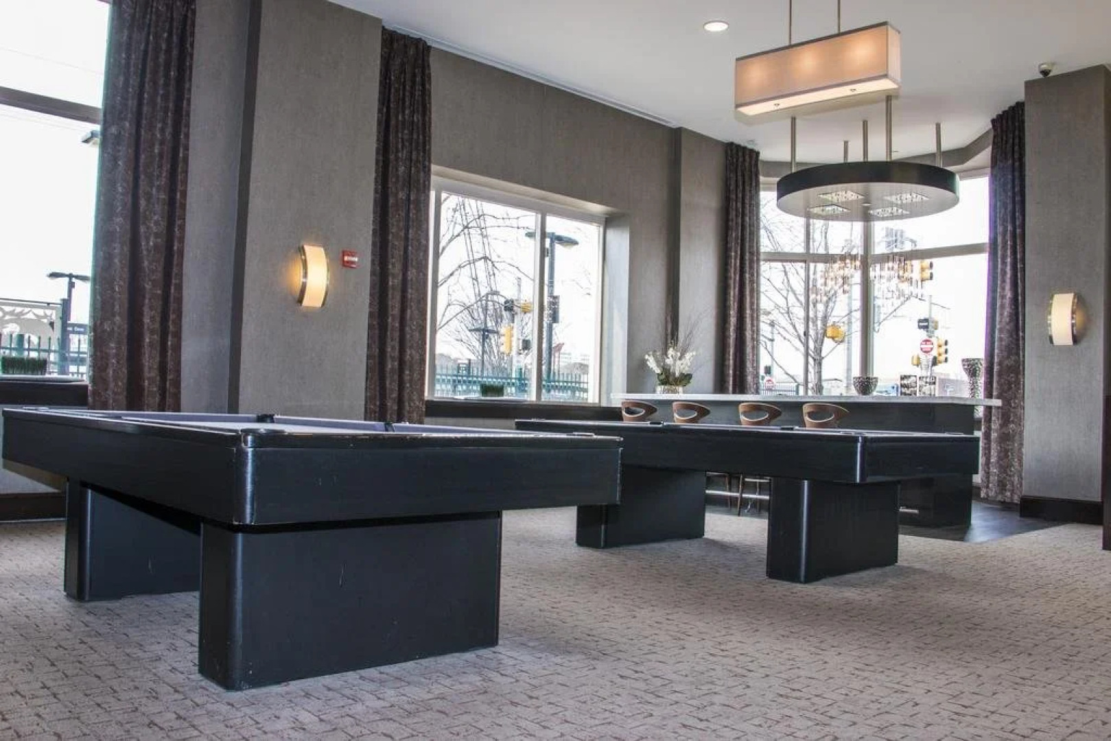 New York Area Modern Suites