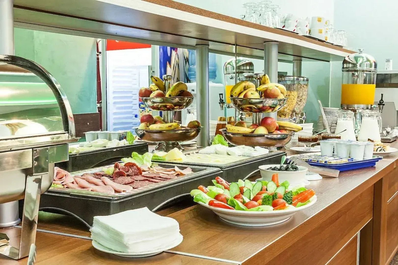 Lira Pacific Aparthotel