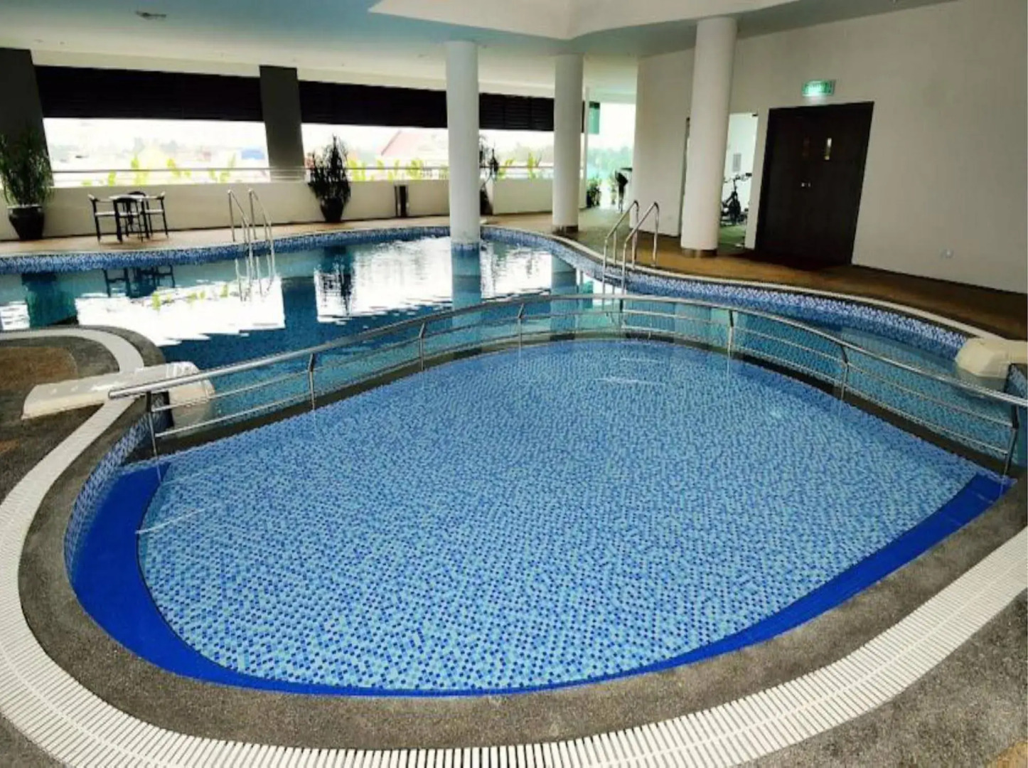 Grand Riverview Hotel