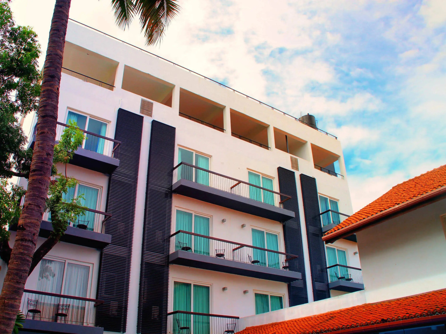 Earl’s Red Passikudah