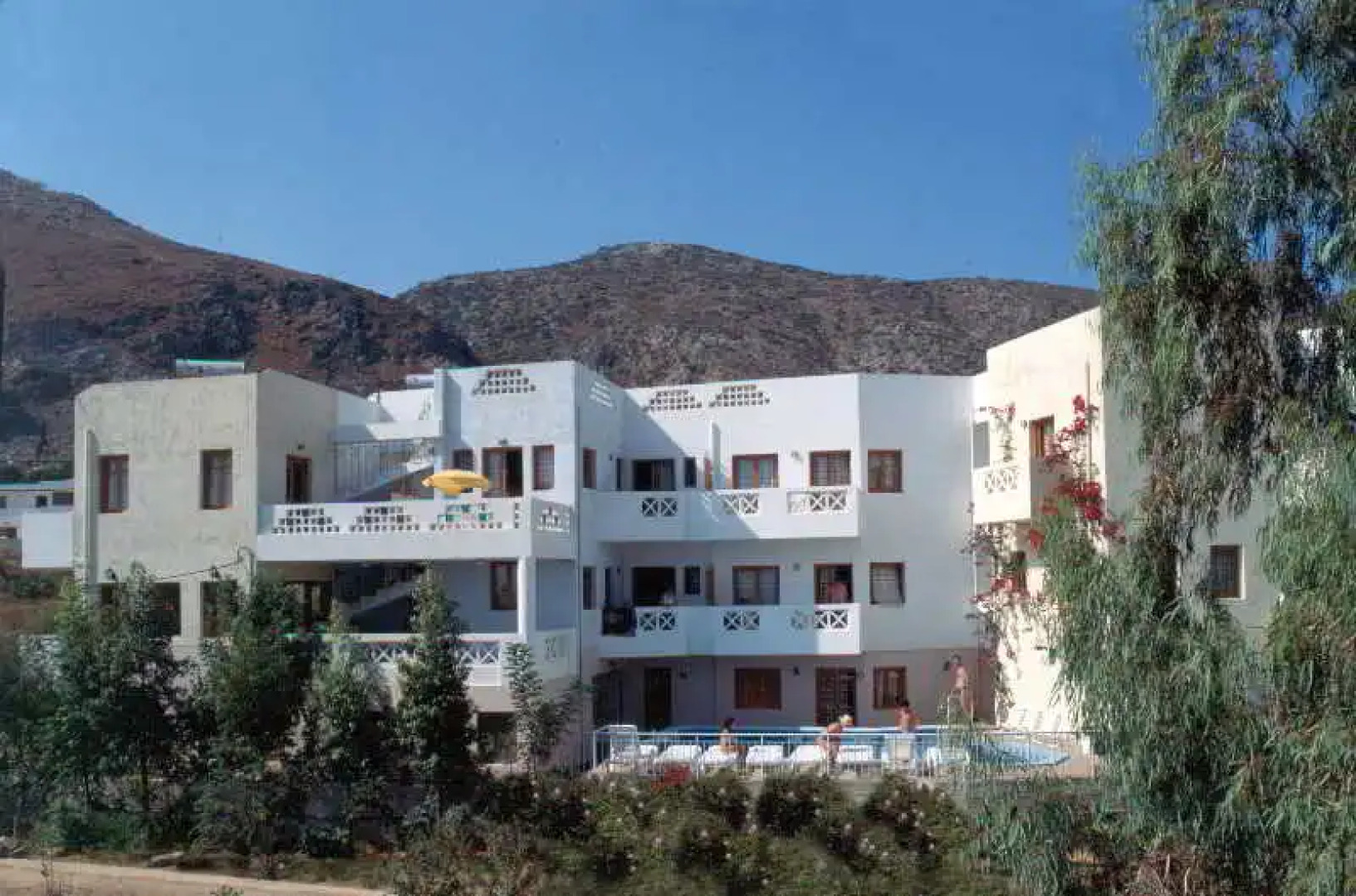 Romantica Hotel Apartments