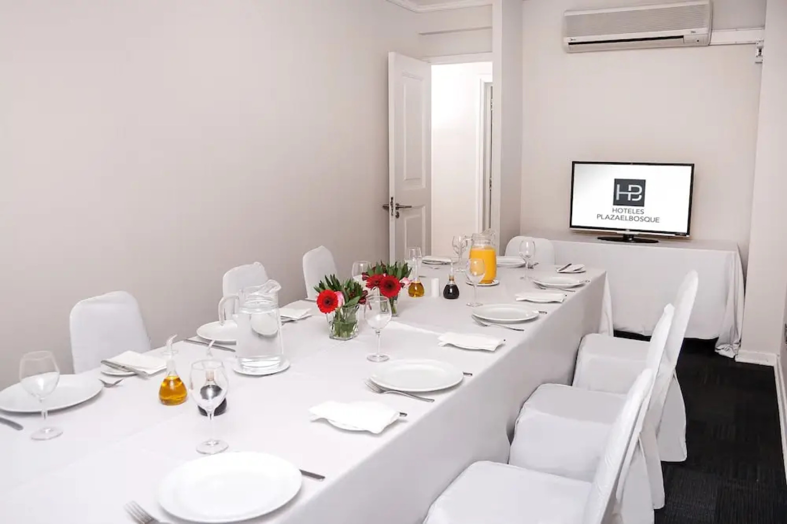 Plaza El Bosque San Sebastian