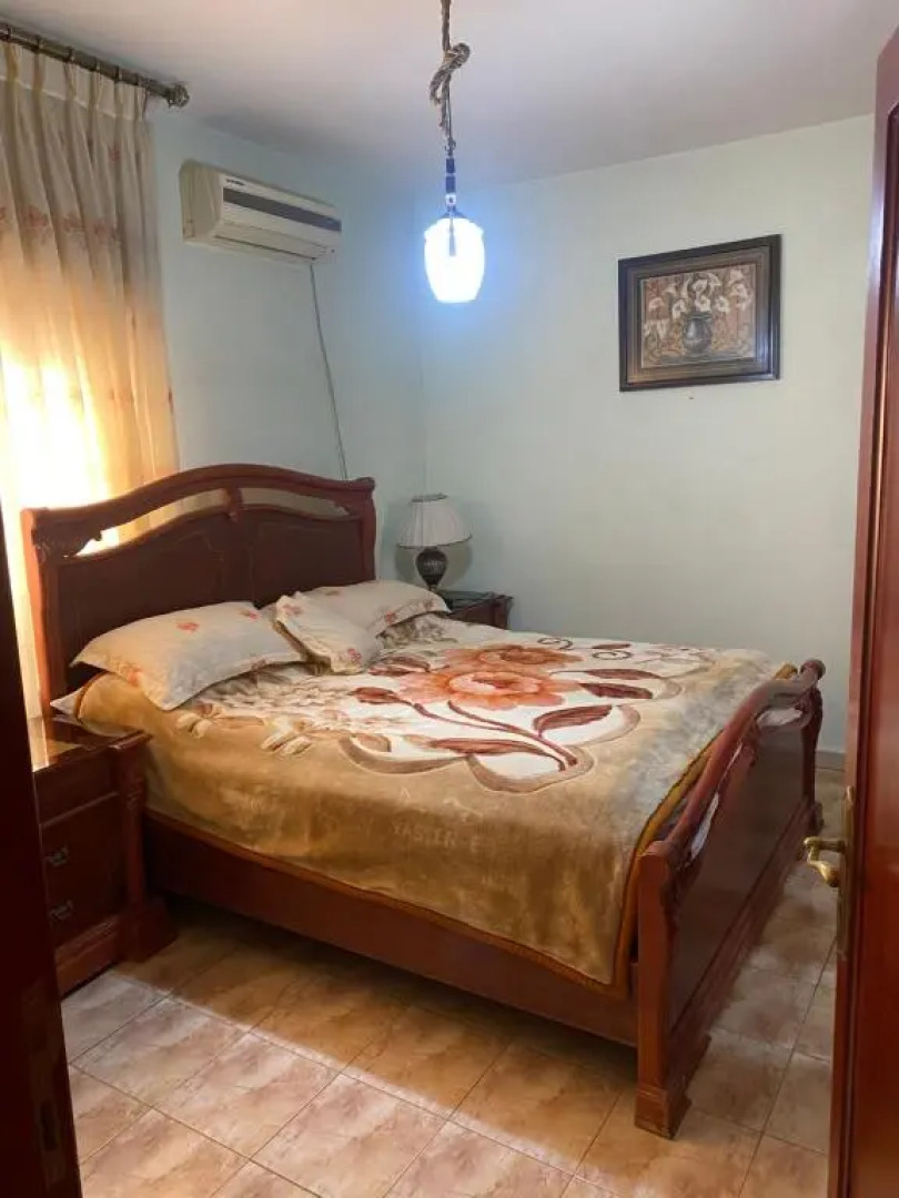 Ghishan’s apartment