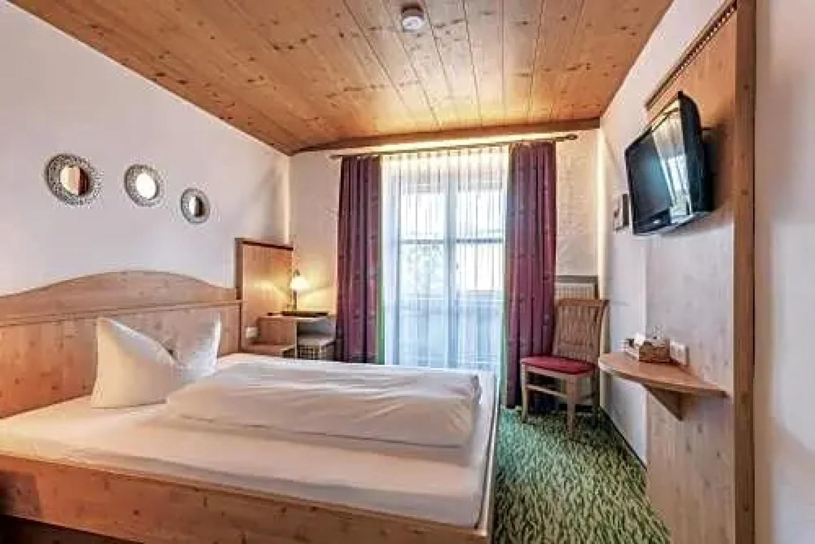 Das Maximilian by stayFritz - DZ Alpenflair mit Frühstück, Sauna und Schwimmteich