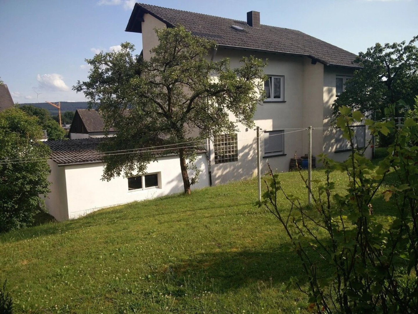 Spacious Holiday Home in Schillingen with Garden
