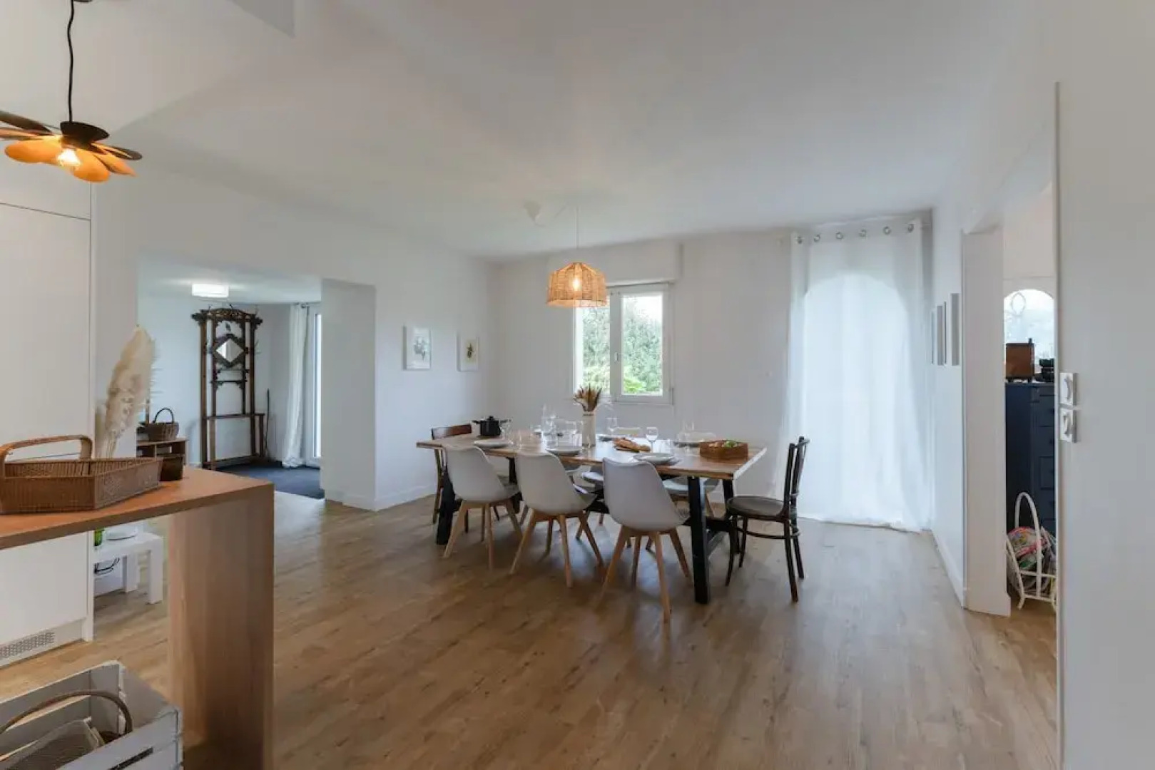 Pretty House on the Edge of the Gr34 Near the sea