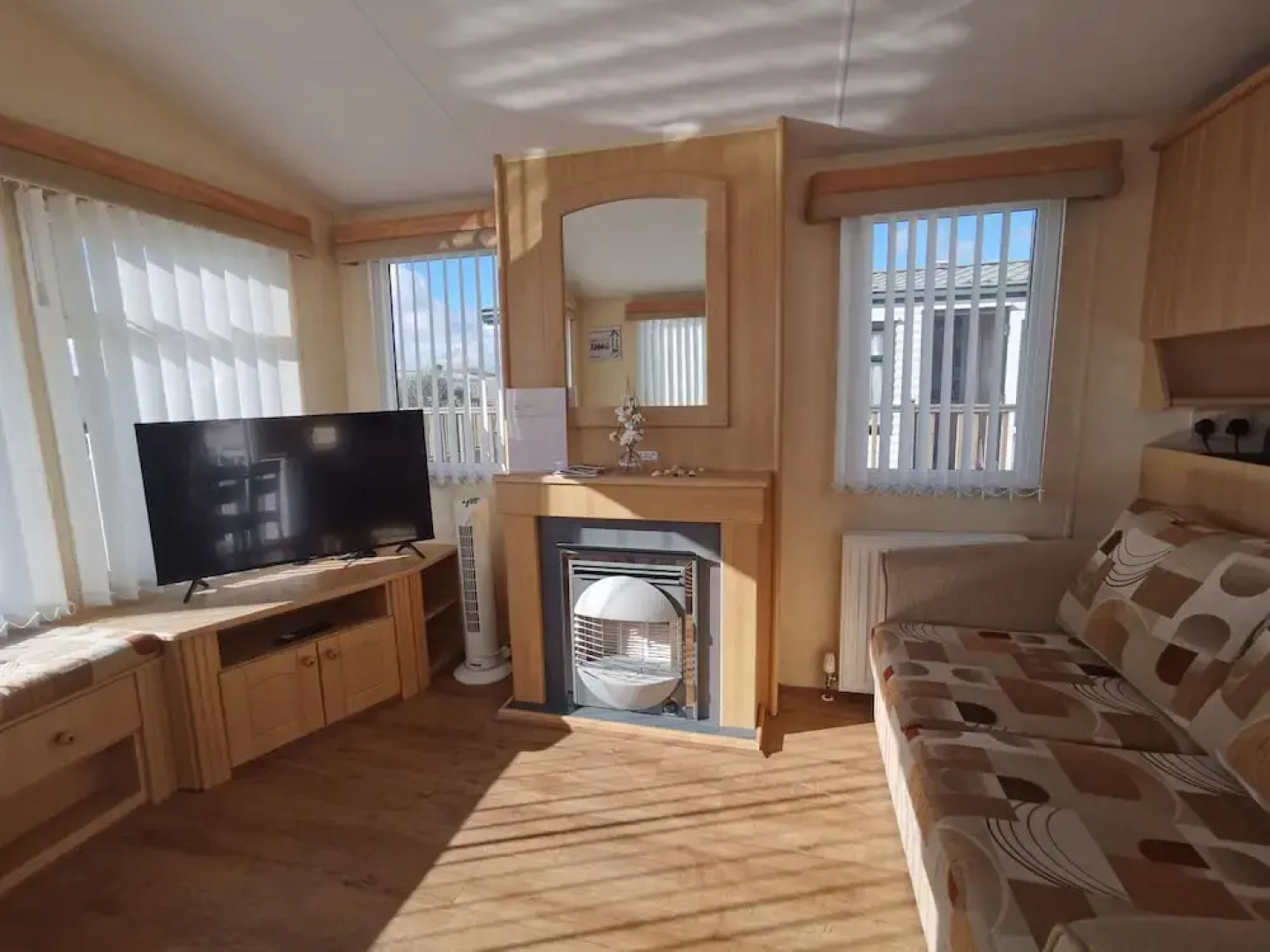 Sea and Mountain View Sunbeach Holiday Snowdonia