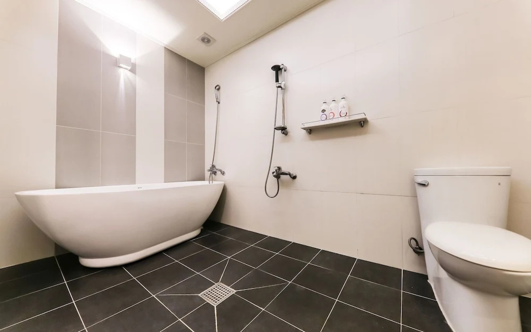 Yeonsan Golden Time Motel