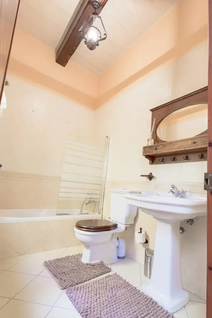 Tieqa Hamra Charming House