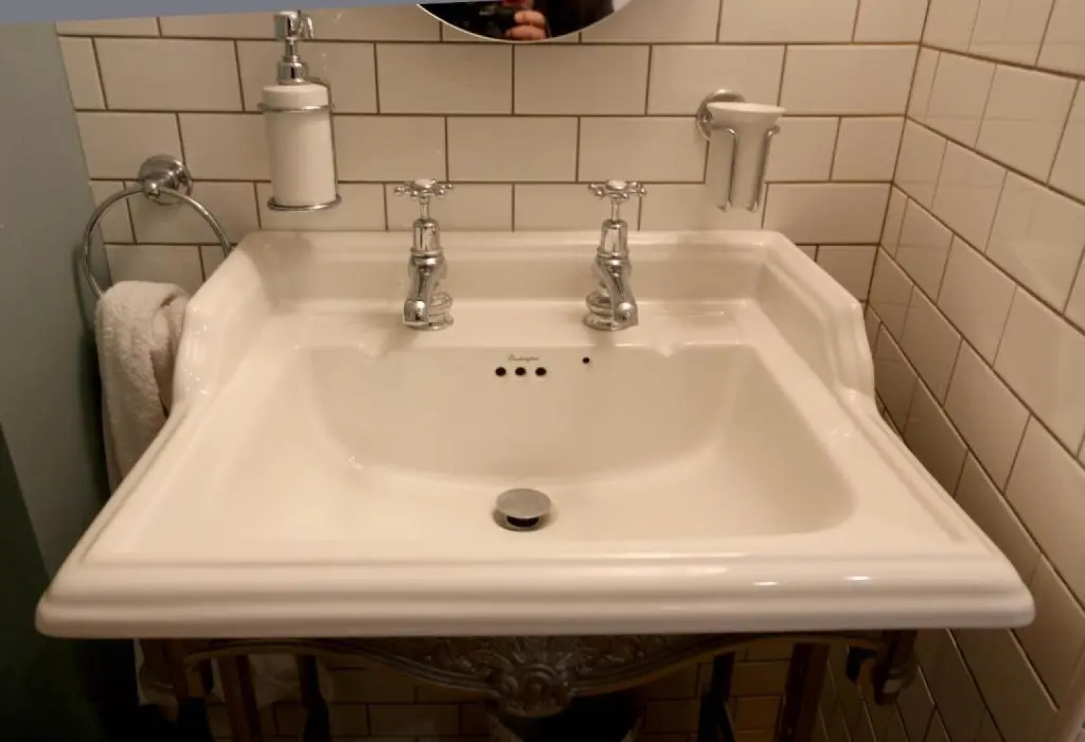 Monmouth House Apartments