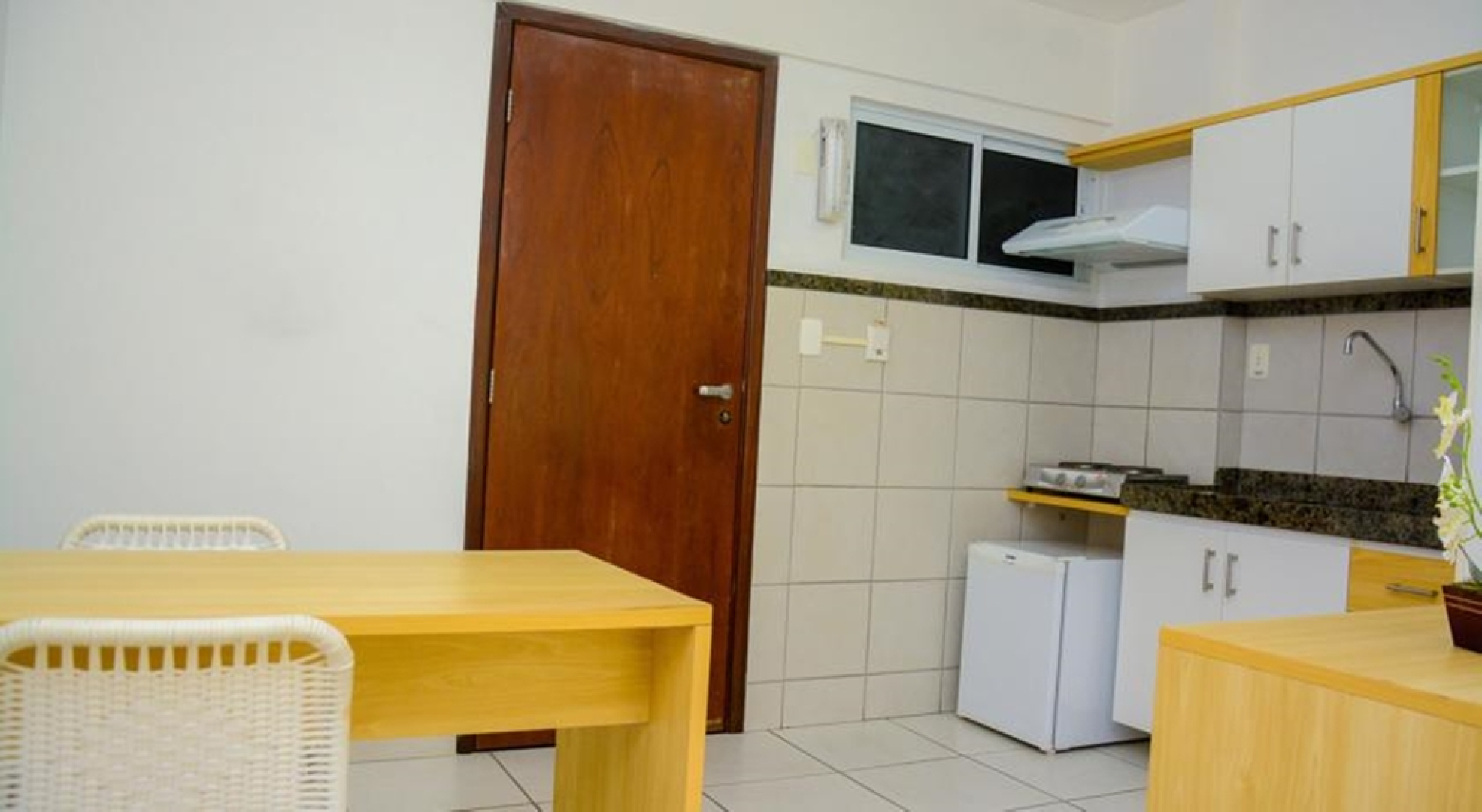 Delphia Terrazzo Ponta Negra Flat