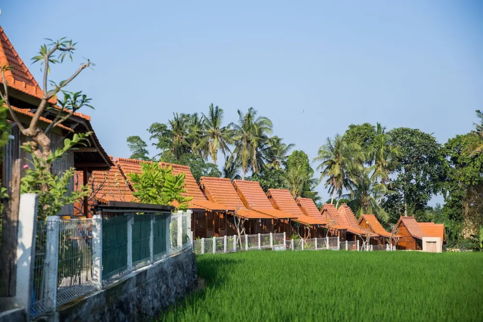 Victory Munggu by ecommerceloka