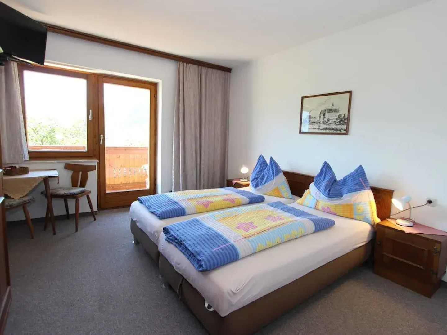 Spacious Apartment near Ski Trail in Maishofen