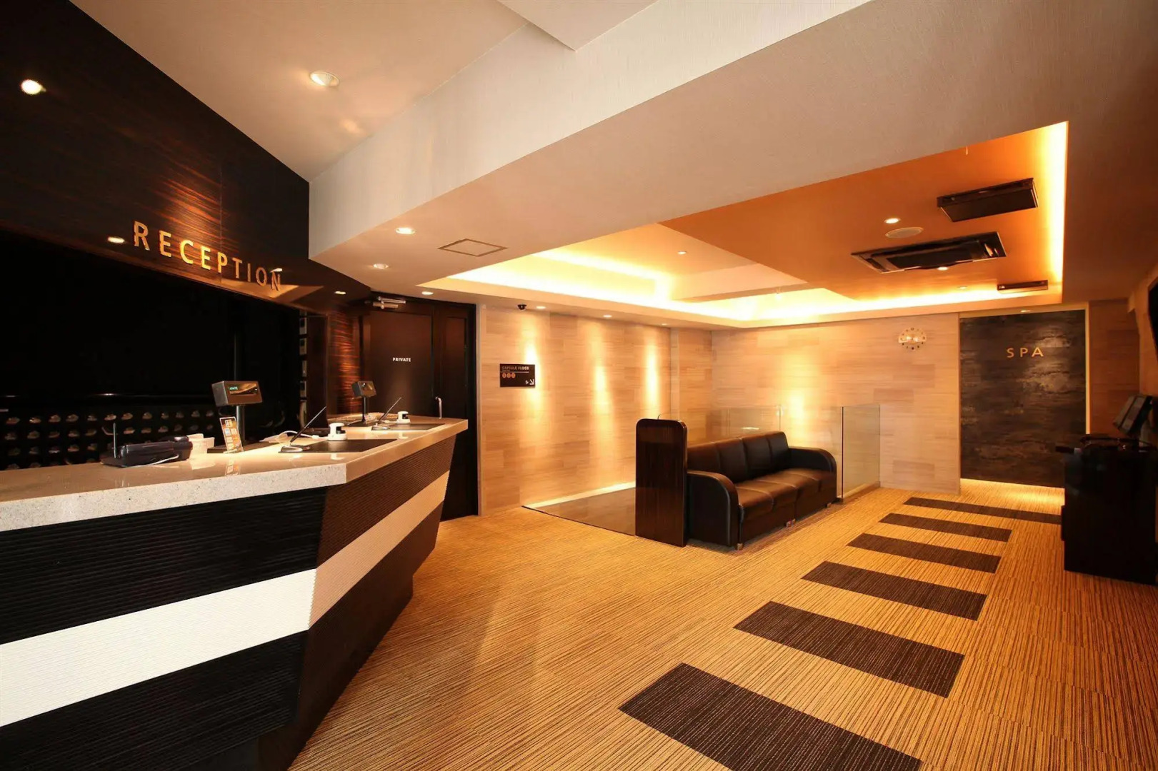 Sauna & Spa Hotel Avinel Fukuoka - Caters to Men