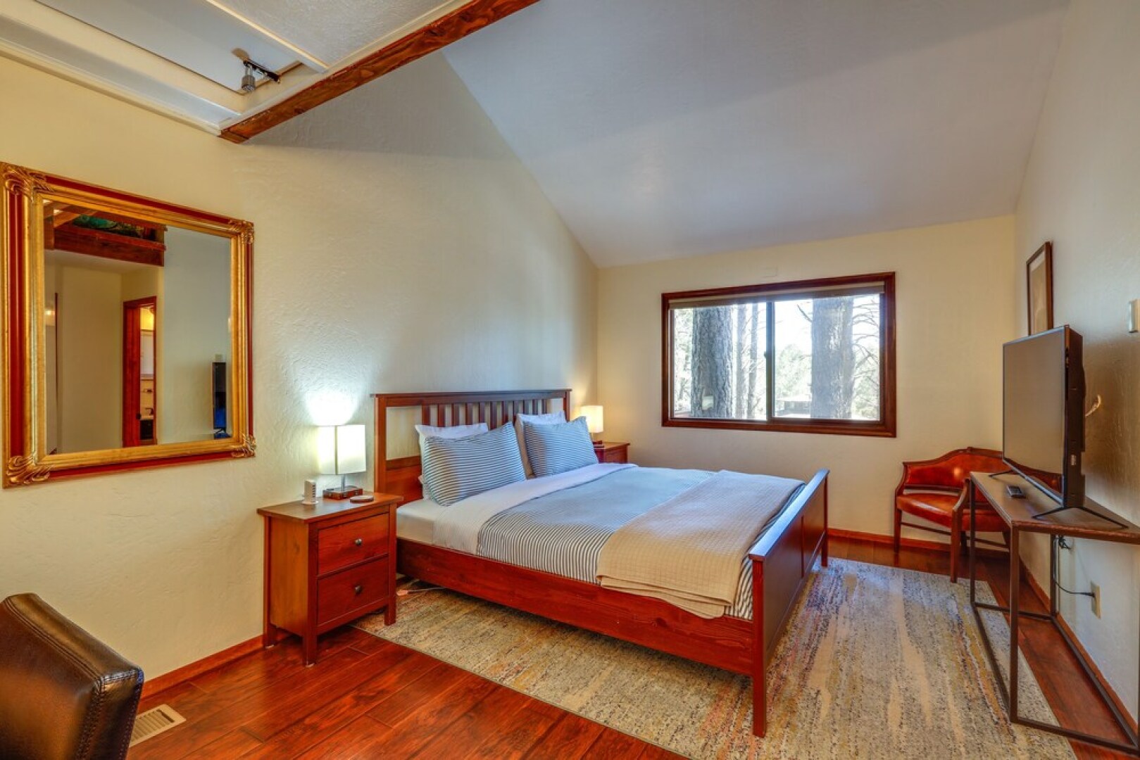 Flagstaff Home w/ EV Charger, 10 Mi to Downtown