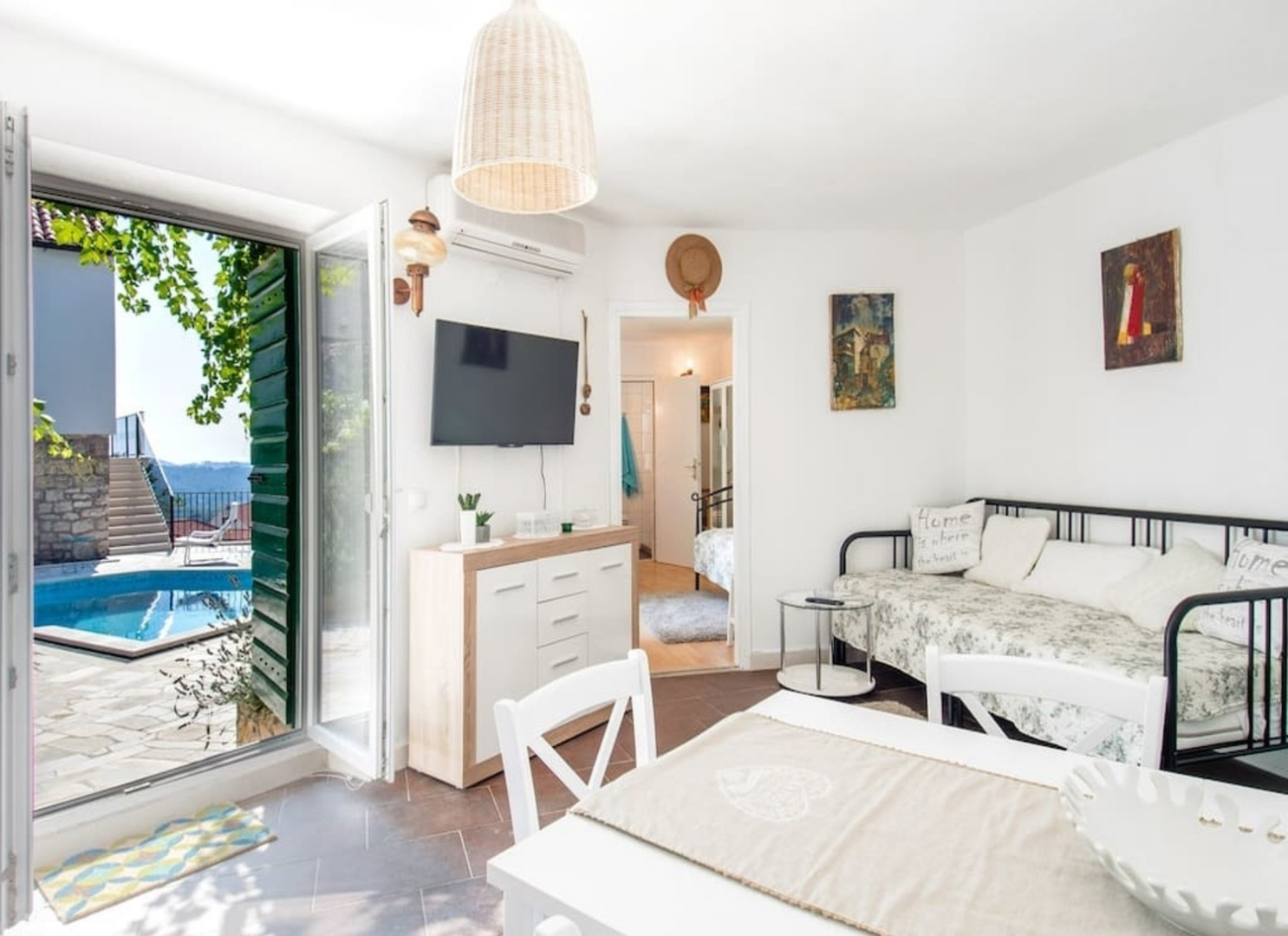 Holiday house Vjerocka - with pool : Donji Humac, Island Brac