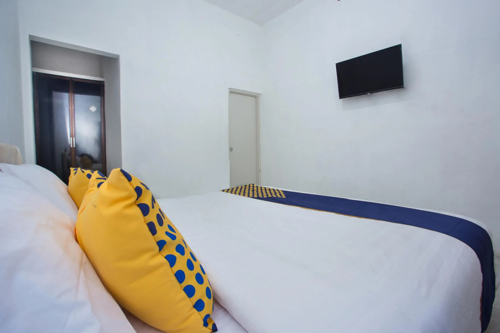 Hotel Kurnia by OYO Rooms