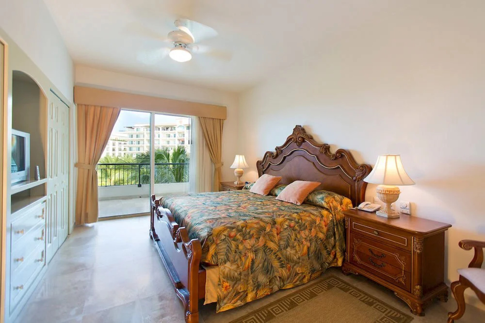 Playa Royale Residence Club at Paradise Village