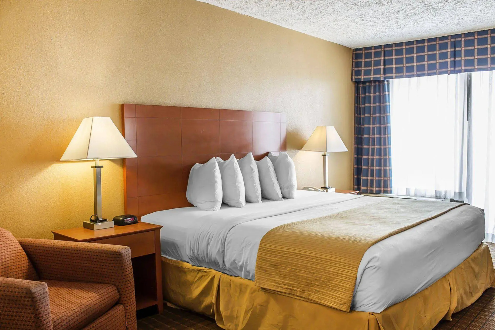 Wilkes-Barre Inn and Suites