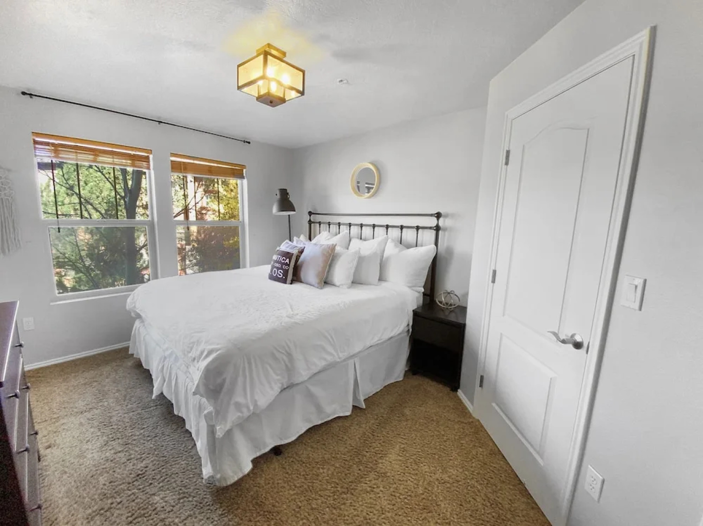 Ski 1 Mile To Deer Valley Gondola 2 Bedroom Condo by RedAwning