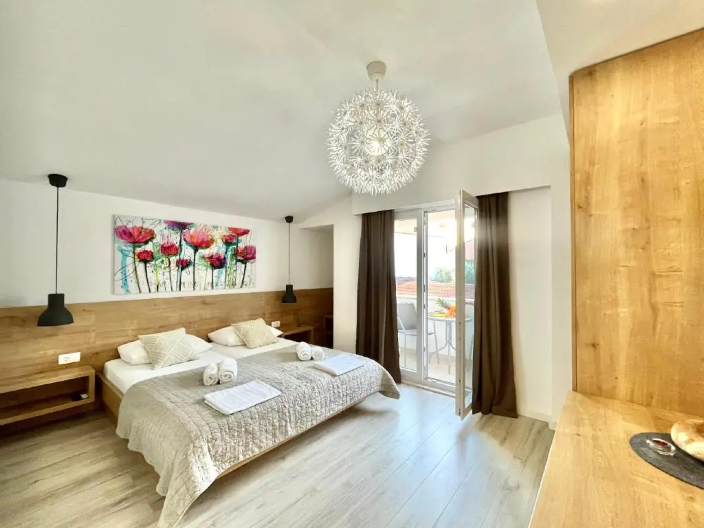 Apartments and Rooms Mateša