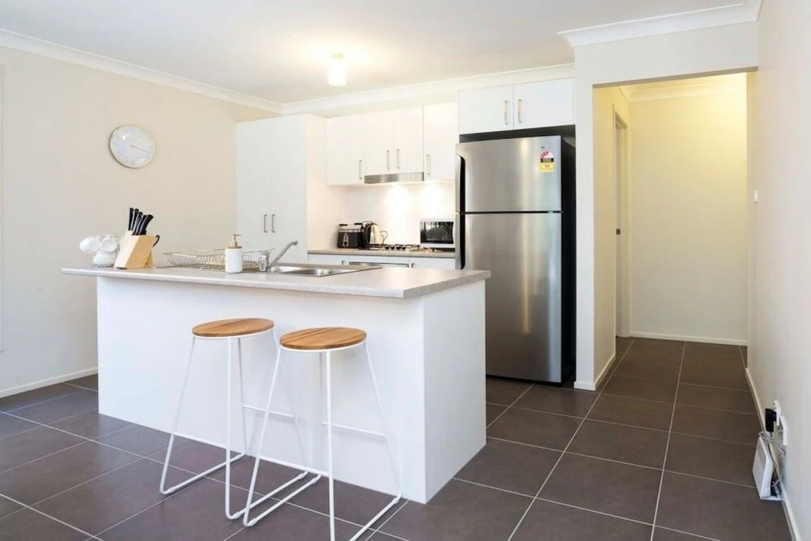 Designer Family Home on Golf Resort + Parking