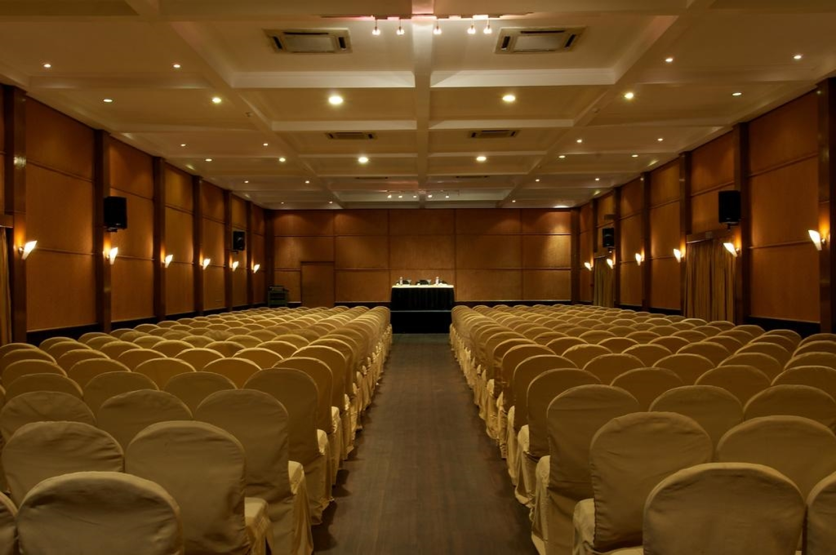 Vivanta Ernakulam, Marine Drive