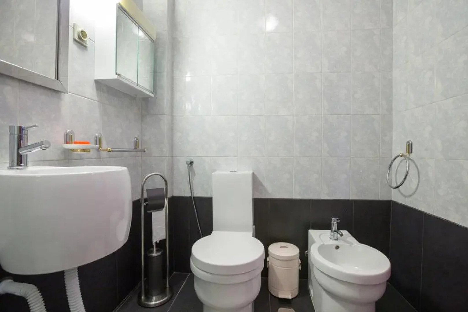 Amorosa Beach Apartment