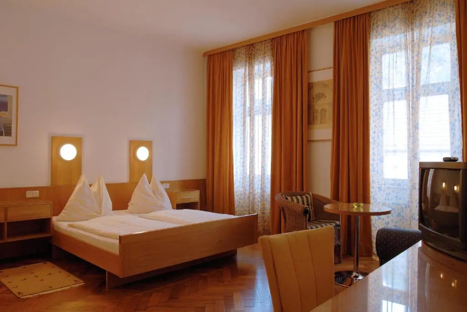 Madar Café Central Melk