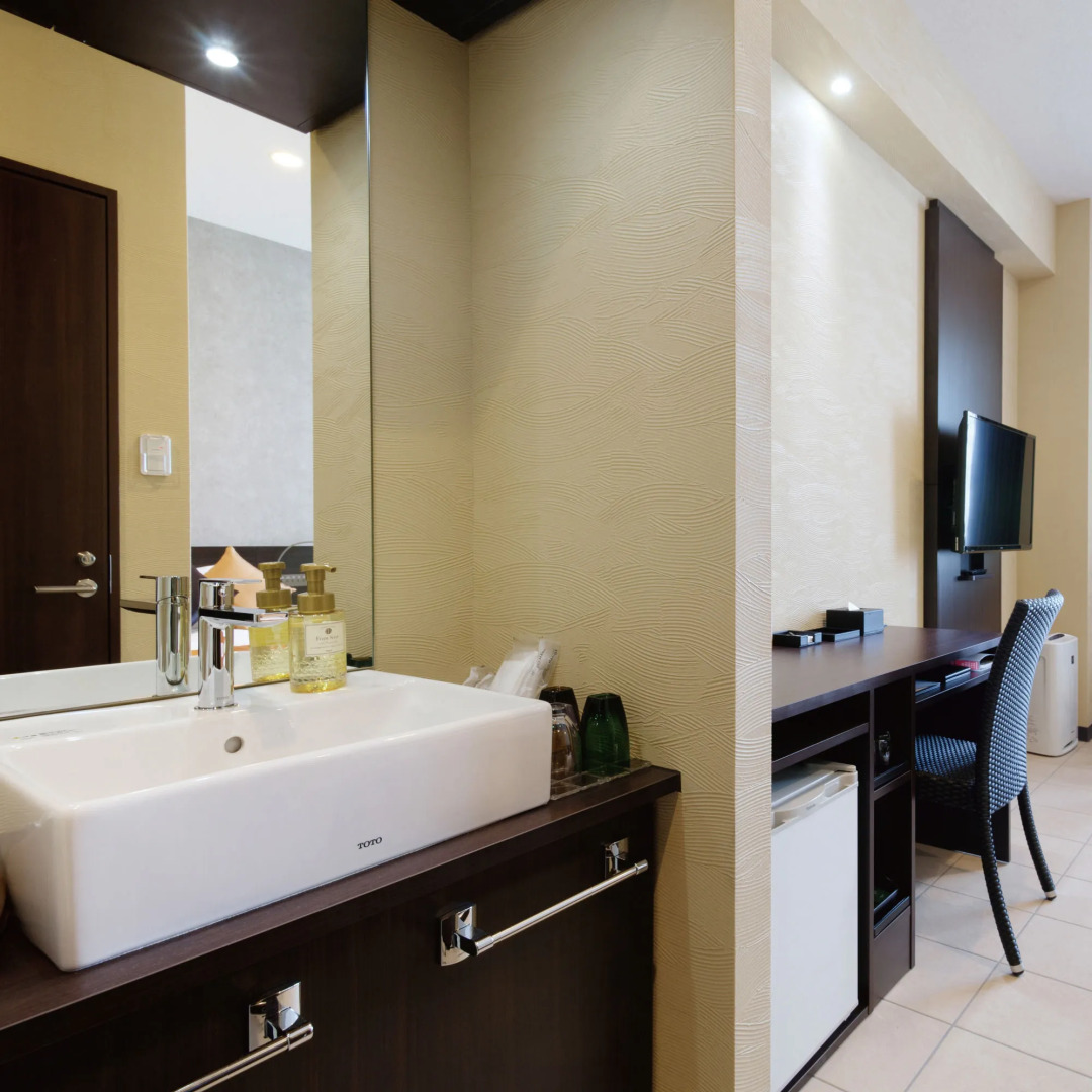 Community & Spa Naha Central Hotel