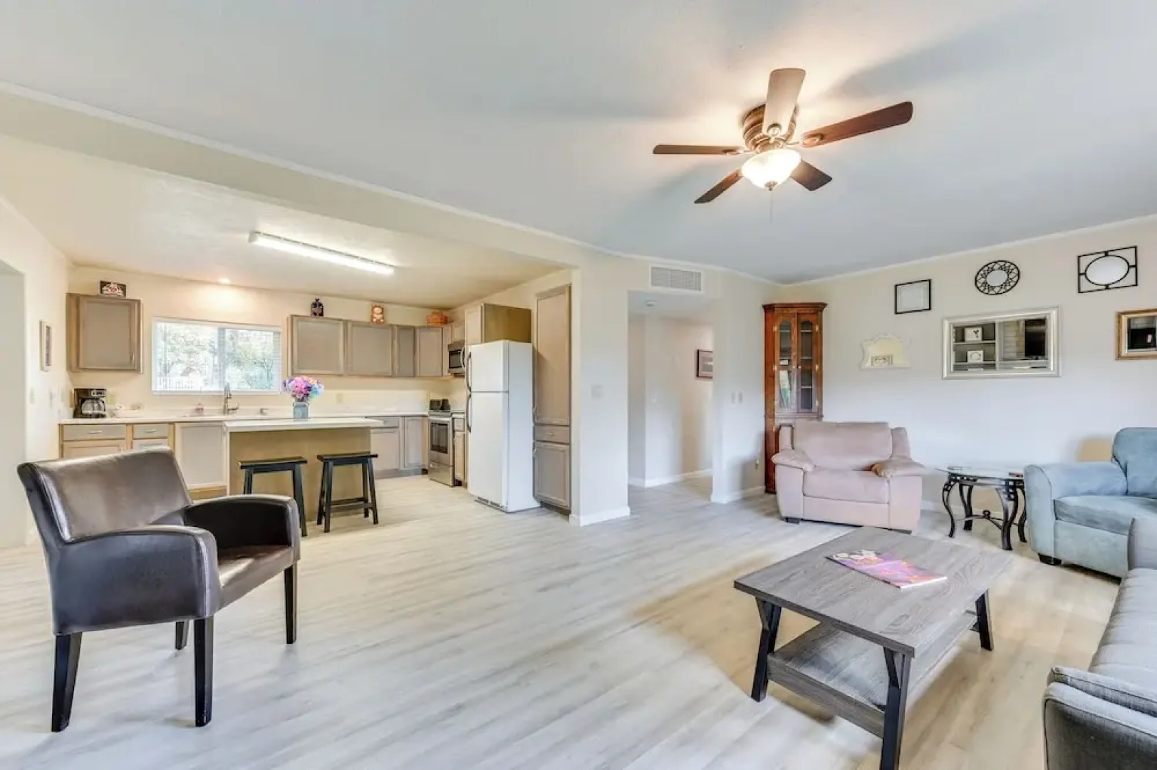 Pet-friendly Camp Verde Home w/ Gas Grill!