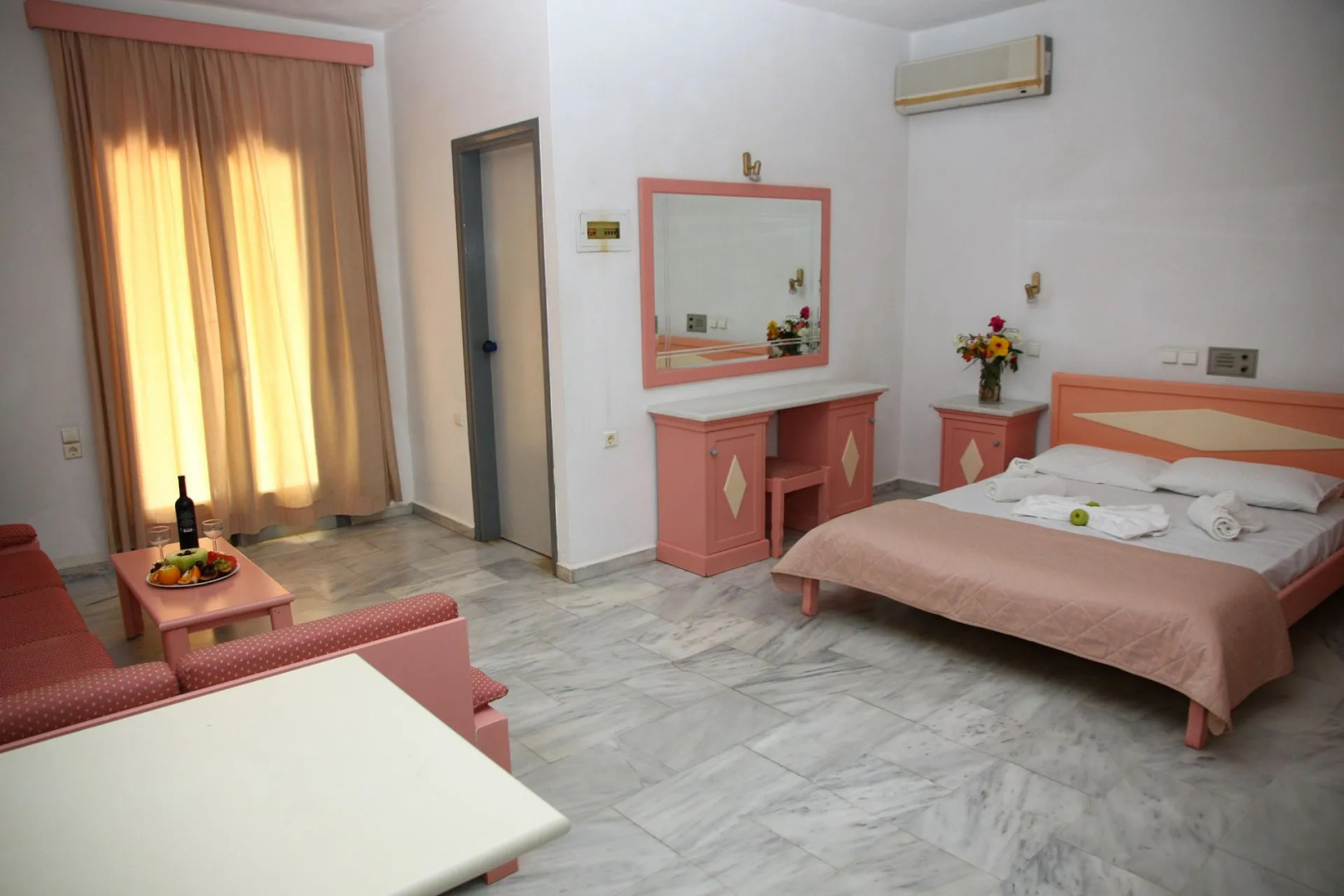 Fereniki Resort & Spa