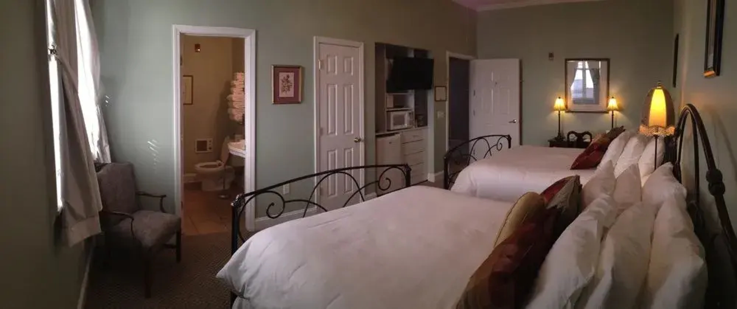 The Clarendon Inn