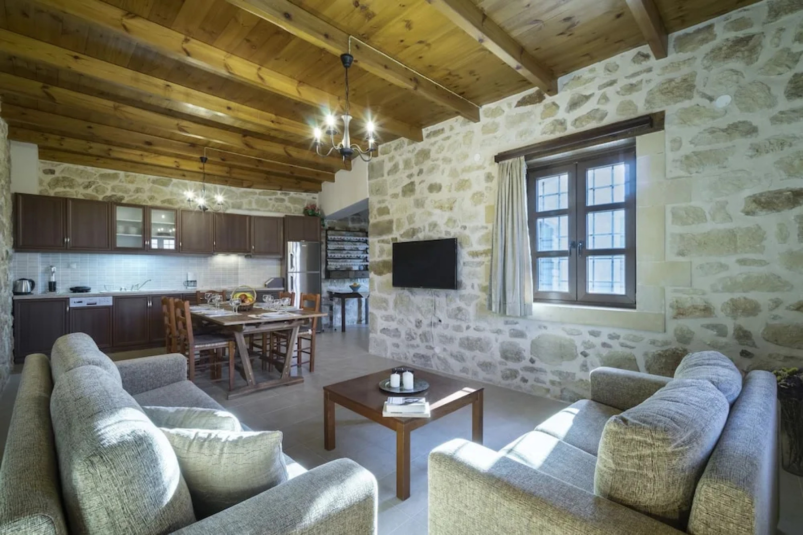 Traditional Apartments Kaladare