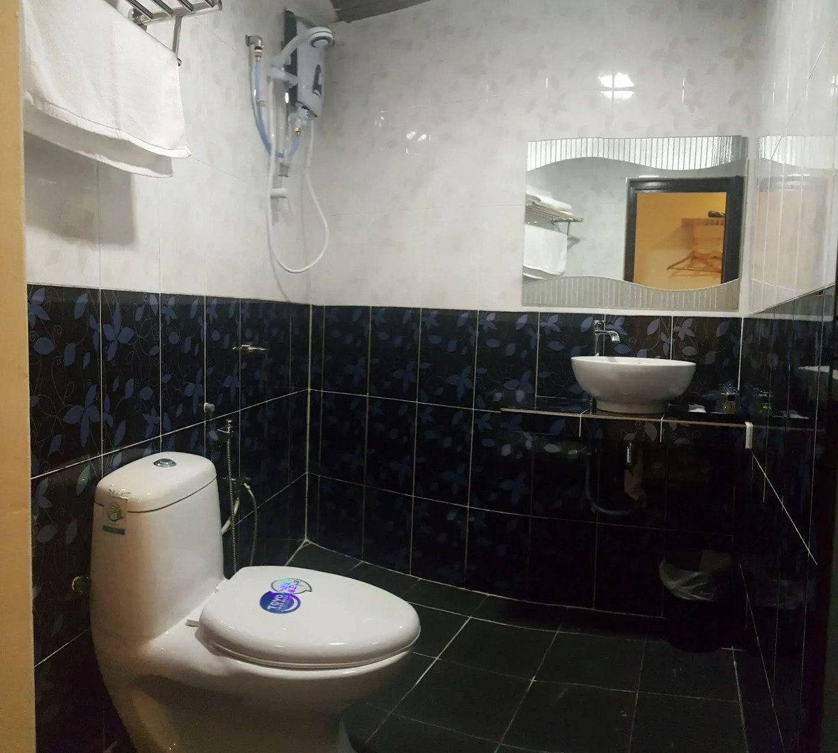 AlSafina Kijal Beach Resort & Restaurant