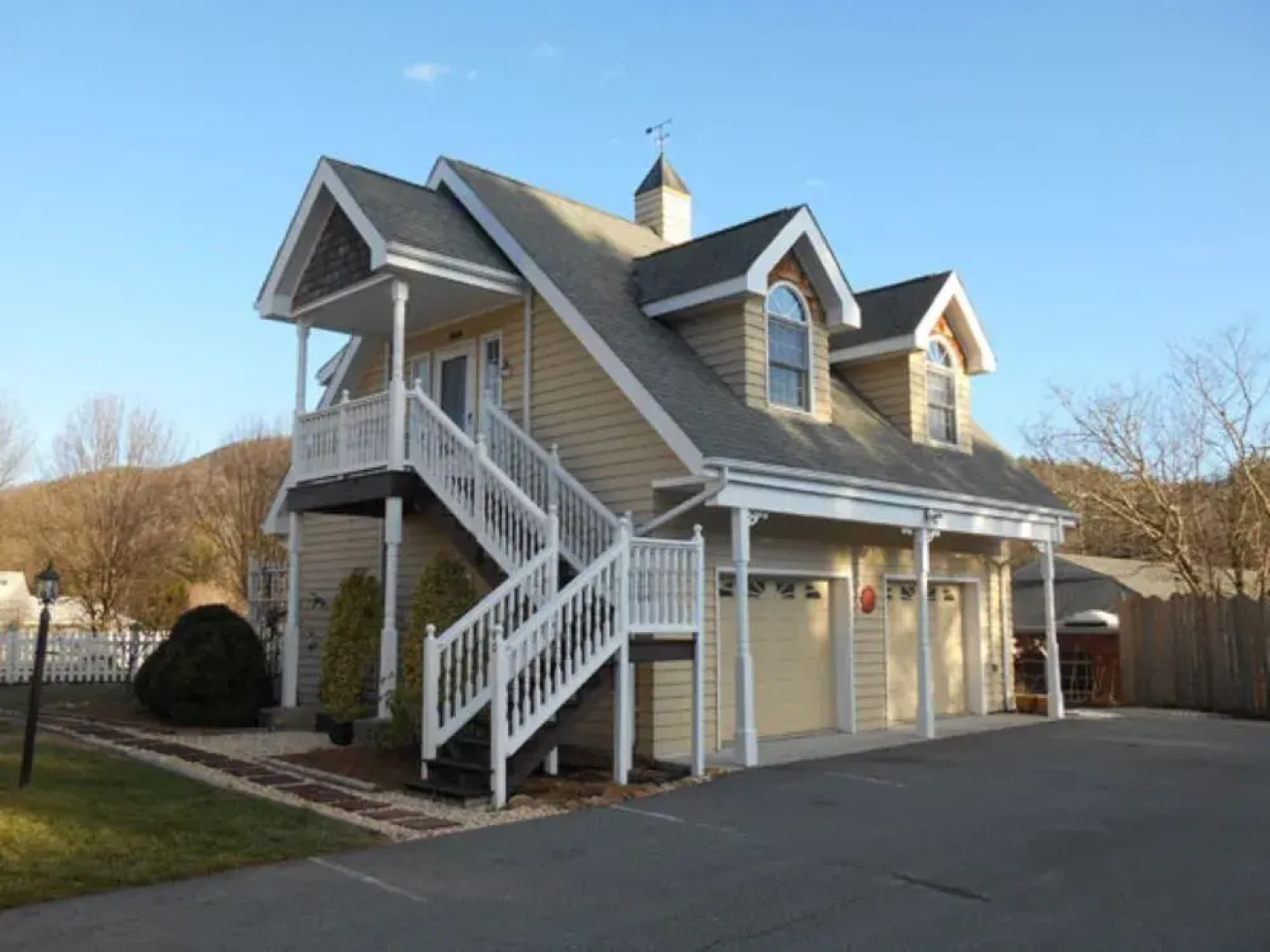 Azalea Inn Bed & Breakfast
