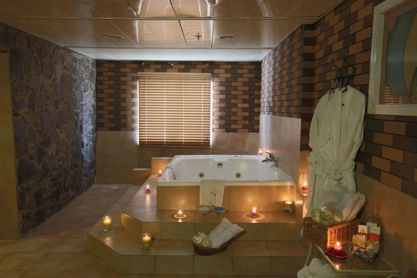 Jacob Tiberias by Jacob Hotels