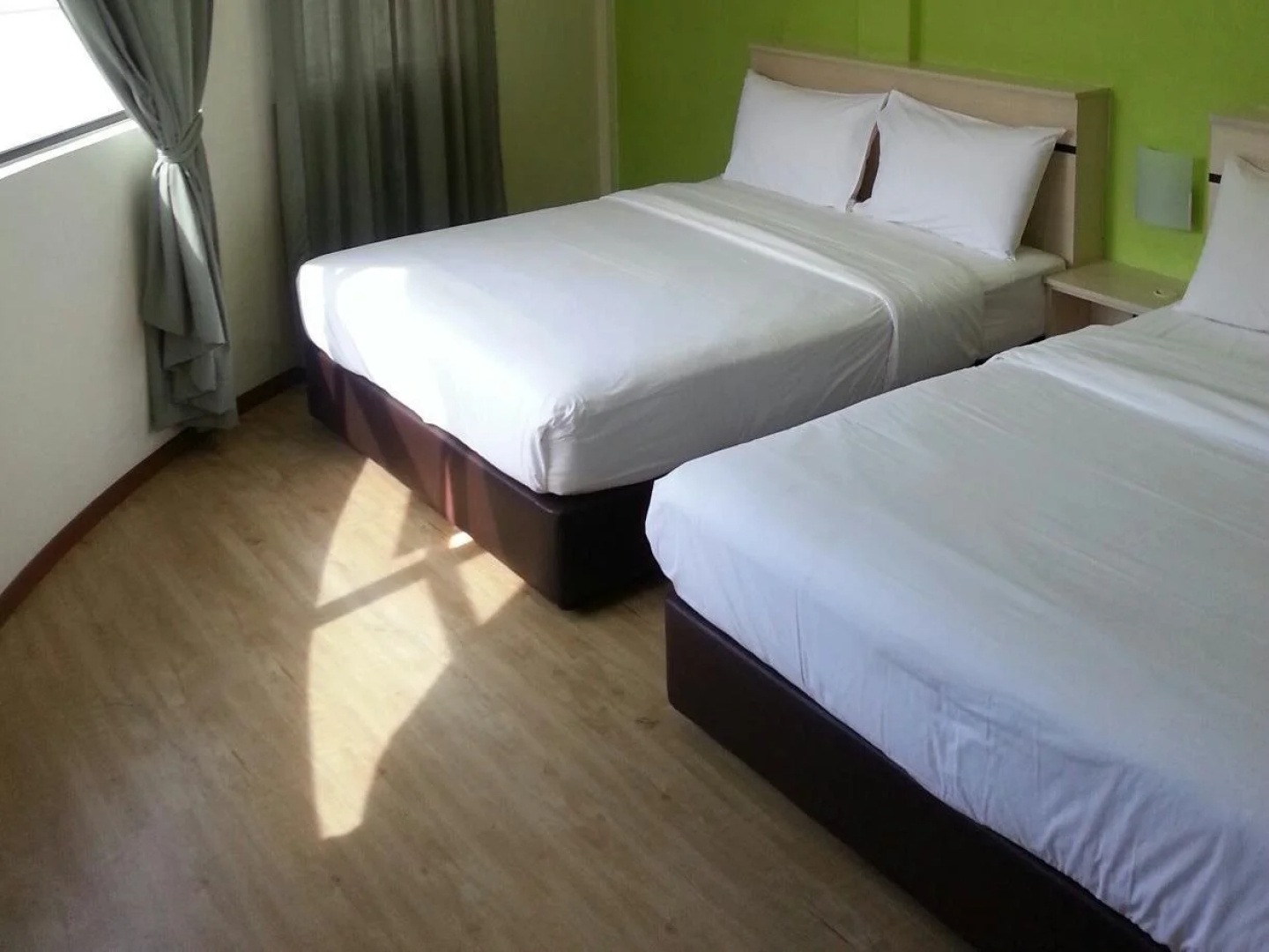 Merlin Hotel