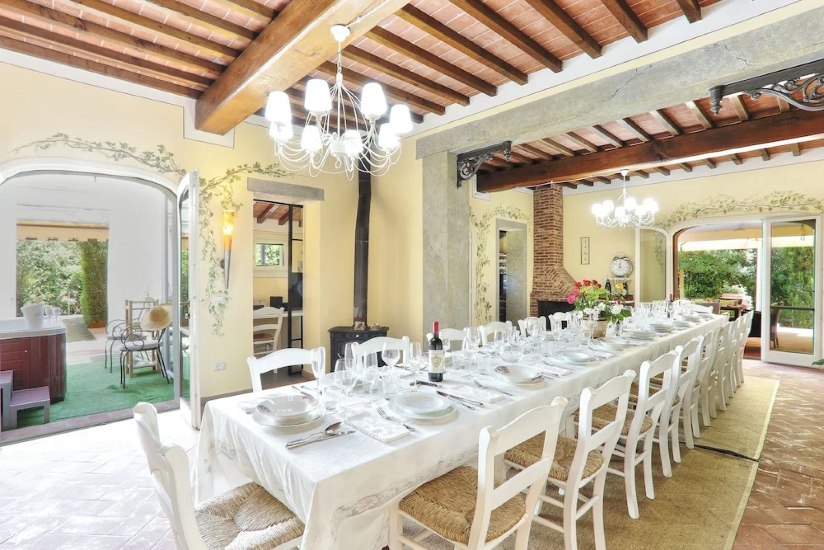 Luxury Villa in Tuscany With Pool Near Pisa and Florence - Eight Bedrooms 14 pl